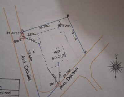 For Sale: Corner plot of land in Belle Rose