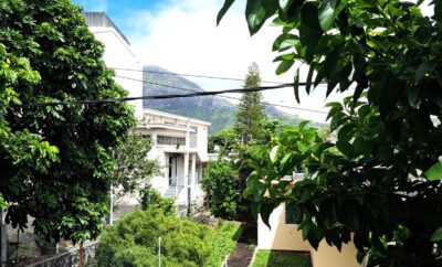 For sale House comprising 3 apartments in Stanley Rose Hill.